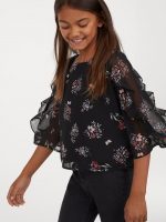 20O1-044 H&M Flounce-sleeved chiffon blouse - 10-12 tuổi