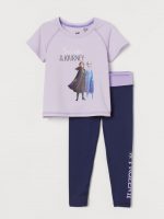21M1-102 H&M 2-piece sportswear set - 4-6 tuổi