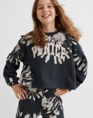 22M1-054 H&M Boxy Sweatshirt - 11-12 tuổi