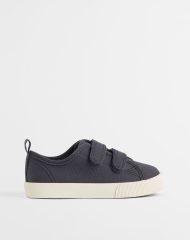 22Y2-160 H&M Canvas Sneakers - 6-8 tuổi