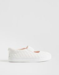 22U1-106 H&M Slip-on Shoes - 6-8 tuổi