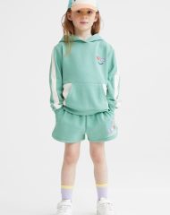 22S2-004 H&M Printed tracksuit - 9-10 tuổi