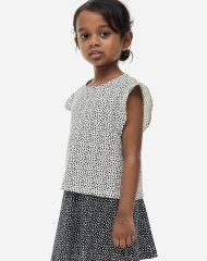 23U2-020 H&M 2-piece Top and Skorts Set - 4 tuổi