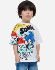 23G1-070 H&M Printed T-shirt - 9-10 tuổi