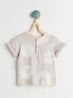 23G1-050 H&M T-shirt with Buttons - 12-18 tháng