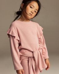 23D2-009 H&M Flounce-trimmed Sweater - Áo thun bé gái